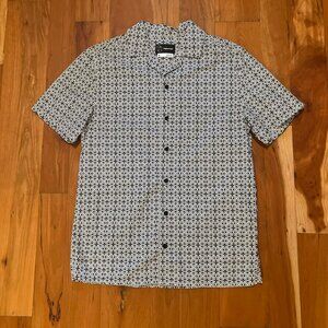 Original Use Men's Short Sleeve Button-Down